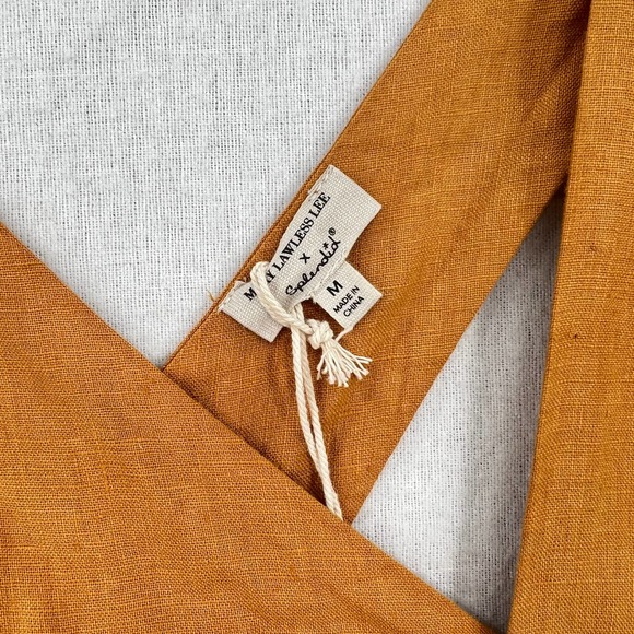 MARY LAWLESS LEE X SPLENDID Linen Top Marigold M Apron Button Front Cross back - Picture 7 of 16